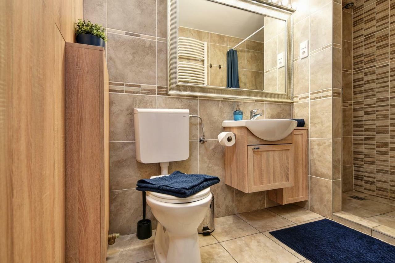 Center Businessclass Apartment Budapest Exteriör bild
